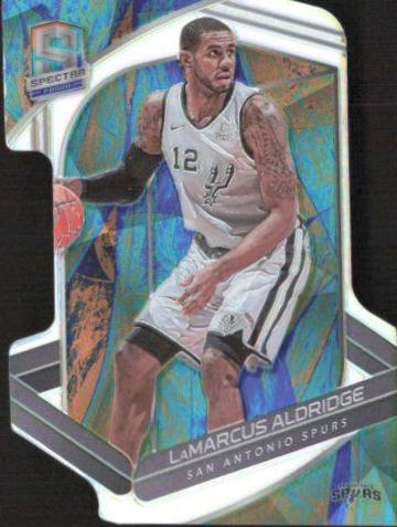 LaMarcus Aldridge [Universal Die Cut] #80