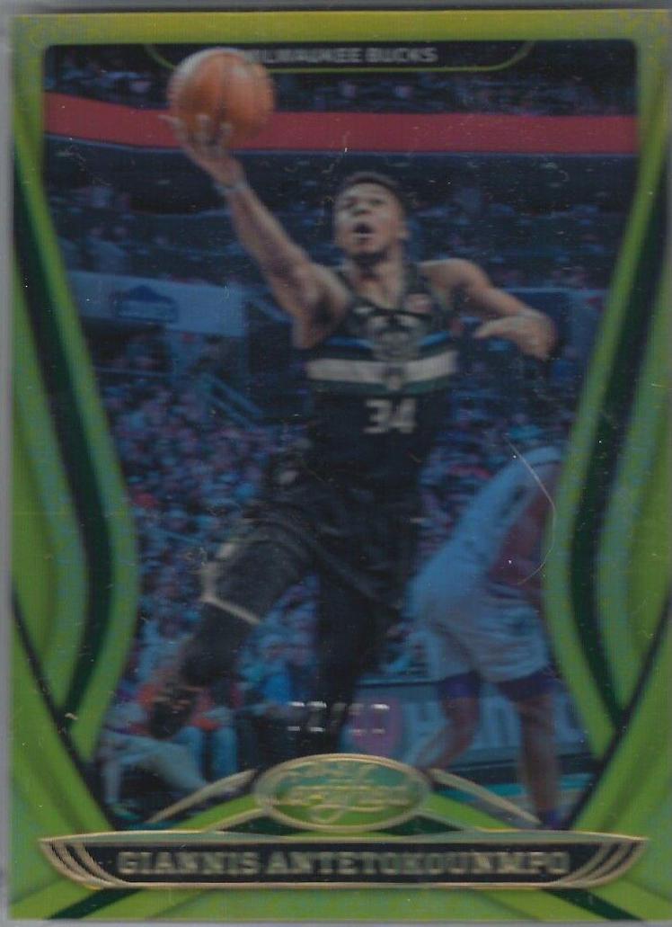 Giannis Antetokounmpo [Mirror Gold] #127