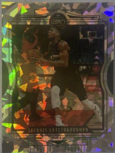 Giannis Antetokounmpo [Green Ice] #689