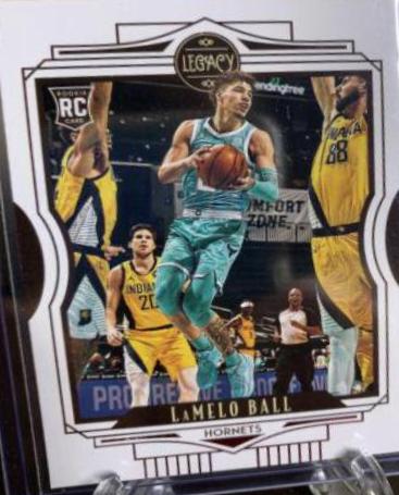 LaMelo Ball [Red] #682
