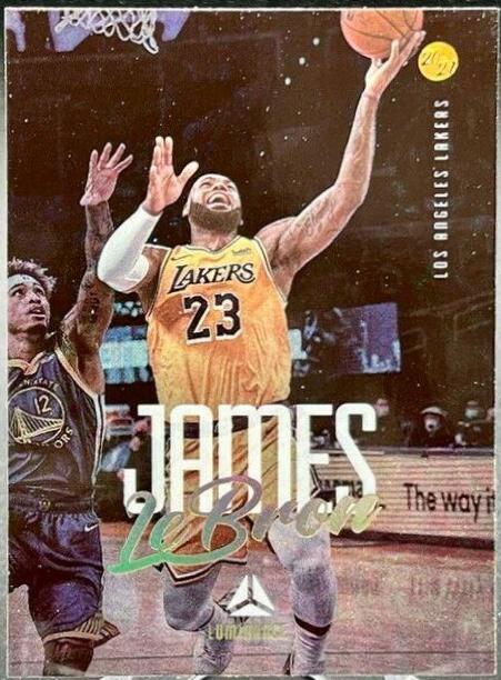 LeBron James [Gold] #152