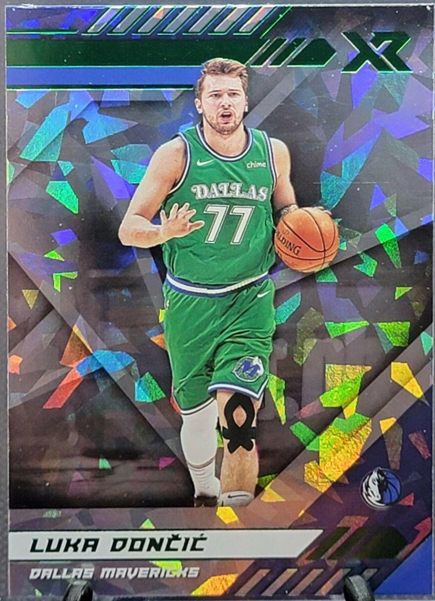 Luka Doncic [Green Ice] #300