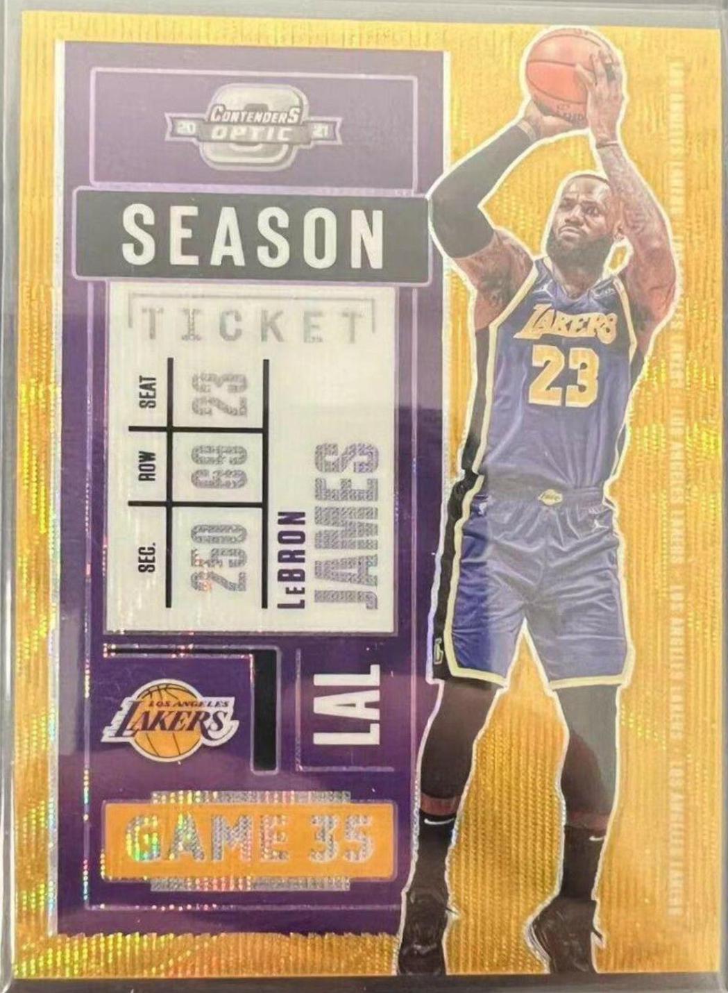 LeBron James [Gold Wave] #81