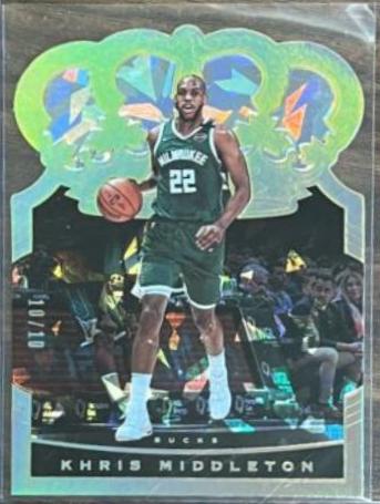 Khris Middleton [Crystal Gold] #68