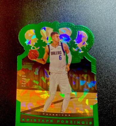 Kristaps Porzingis [Crystal Green FOTL] #60