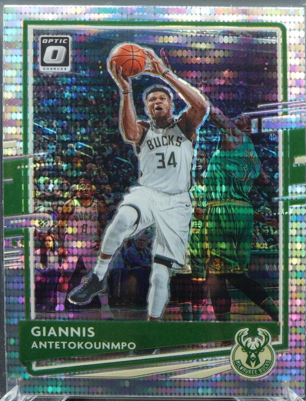 Giannis Antetokounmpo [Gold Pulsar] #29
