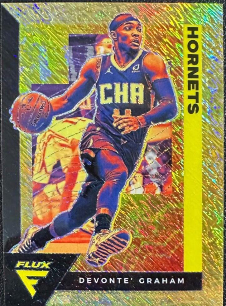 Devonte' Graham [Gold] #22