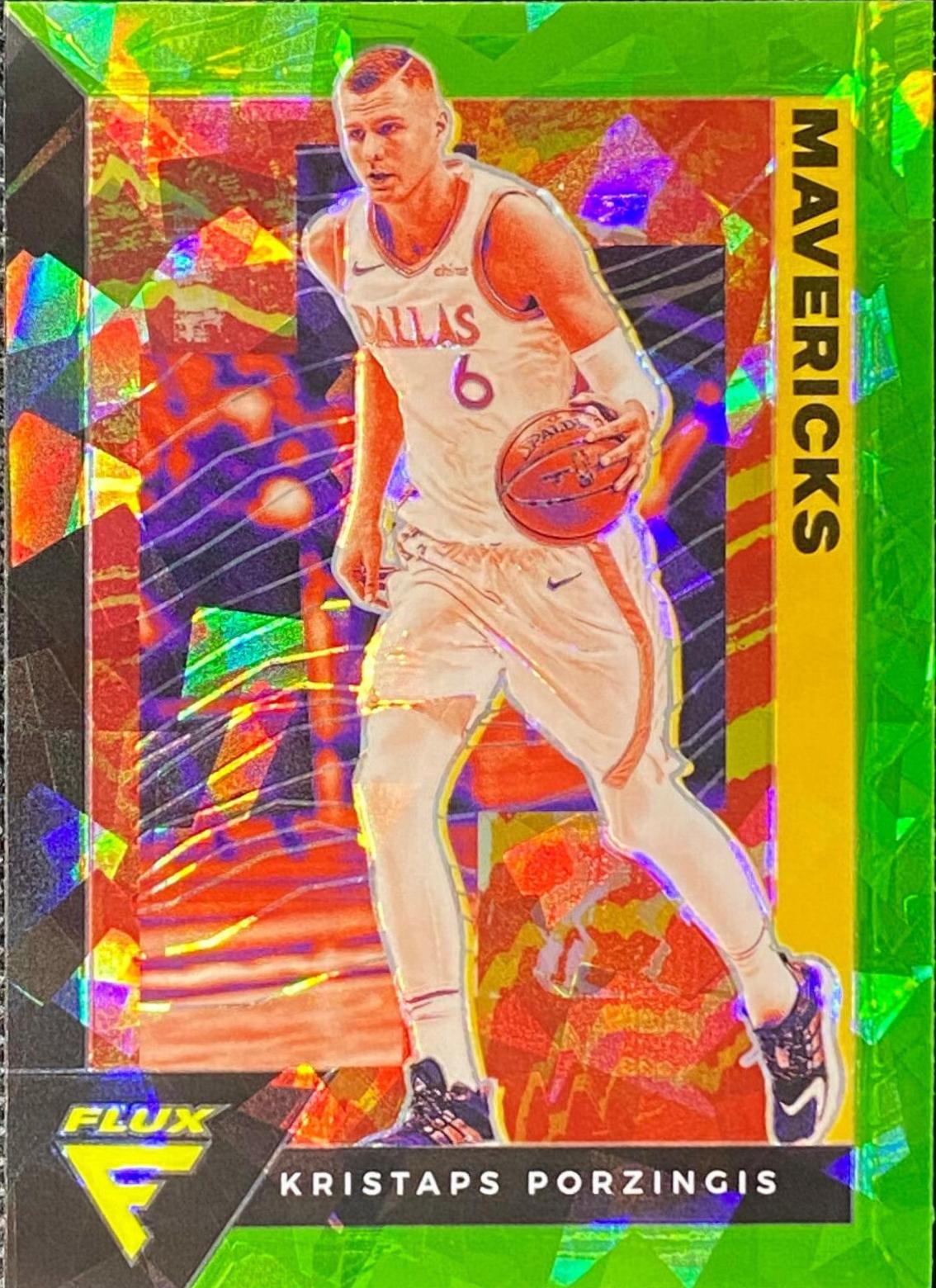 Kristaps Porzingis [Fanatics Green Cracked Ice] #38
