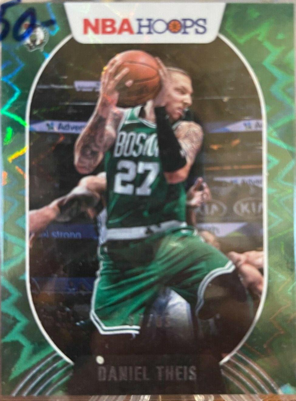 Daniel Theis [Hyper Green] #104