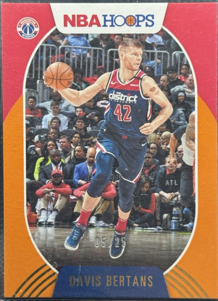 Davis Bertans [Orange] #124