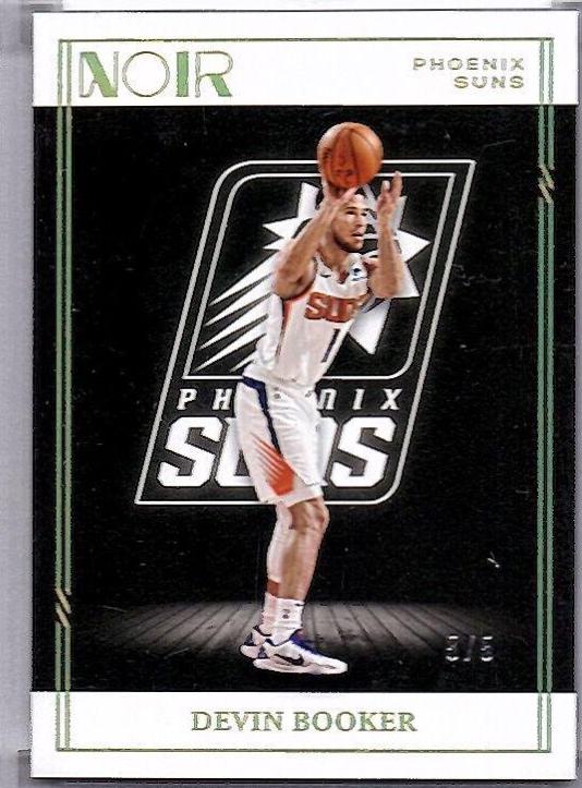 Devin Booker [Holo Gold] #65