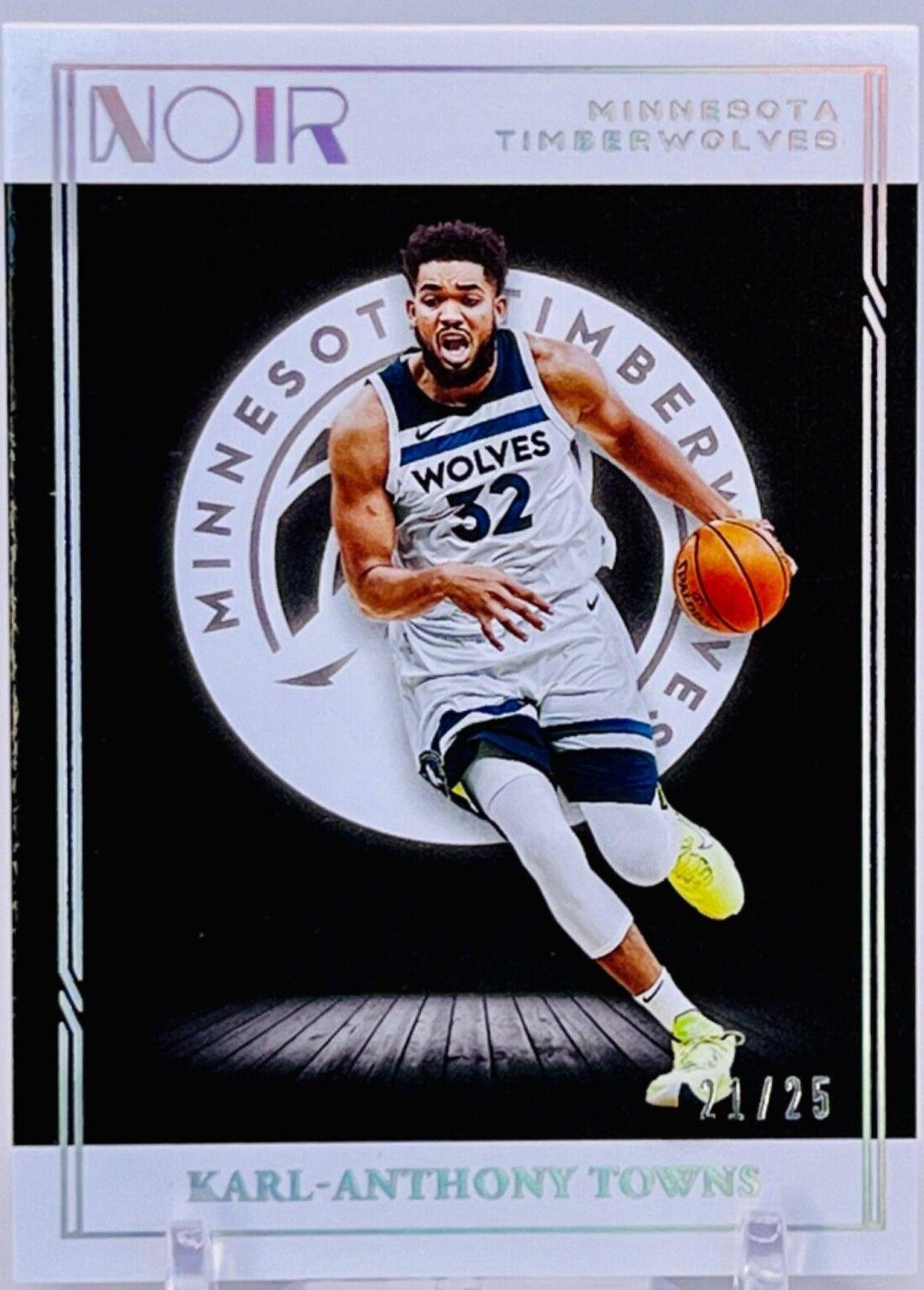Karl Anthony Towns [Holo Silver] #14