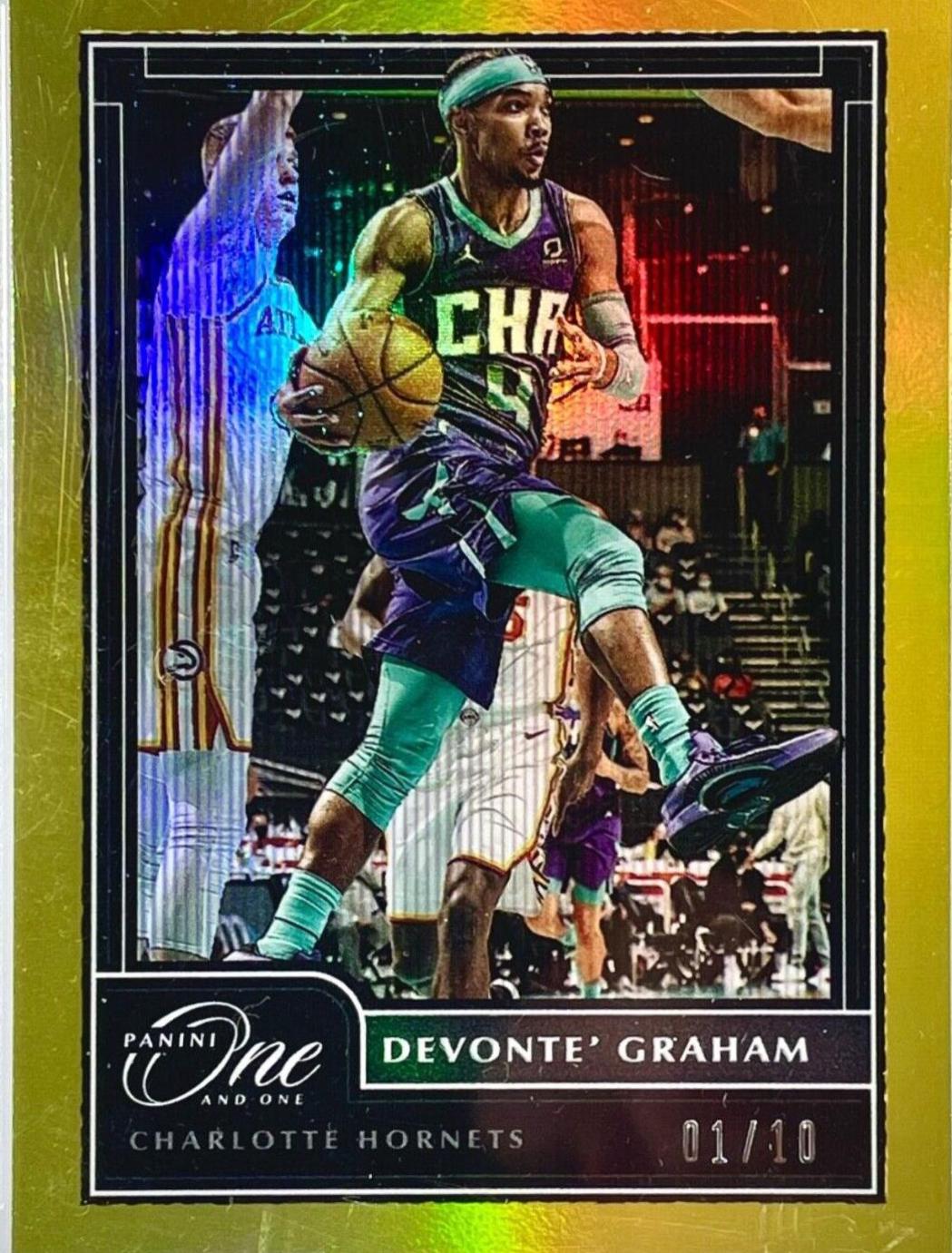 Devonte' Graham [Gold] #56