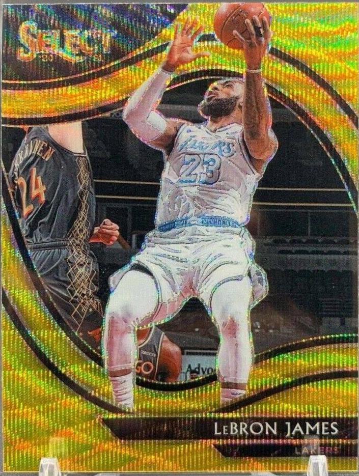 LeBron James [Gold Prizm] #223