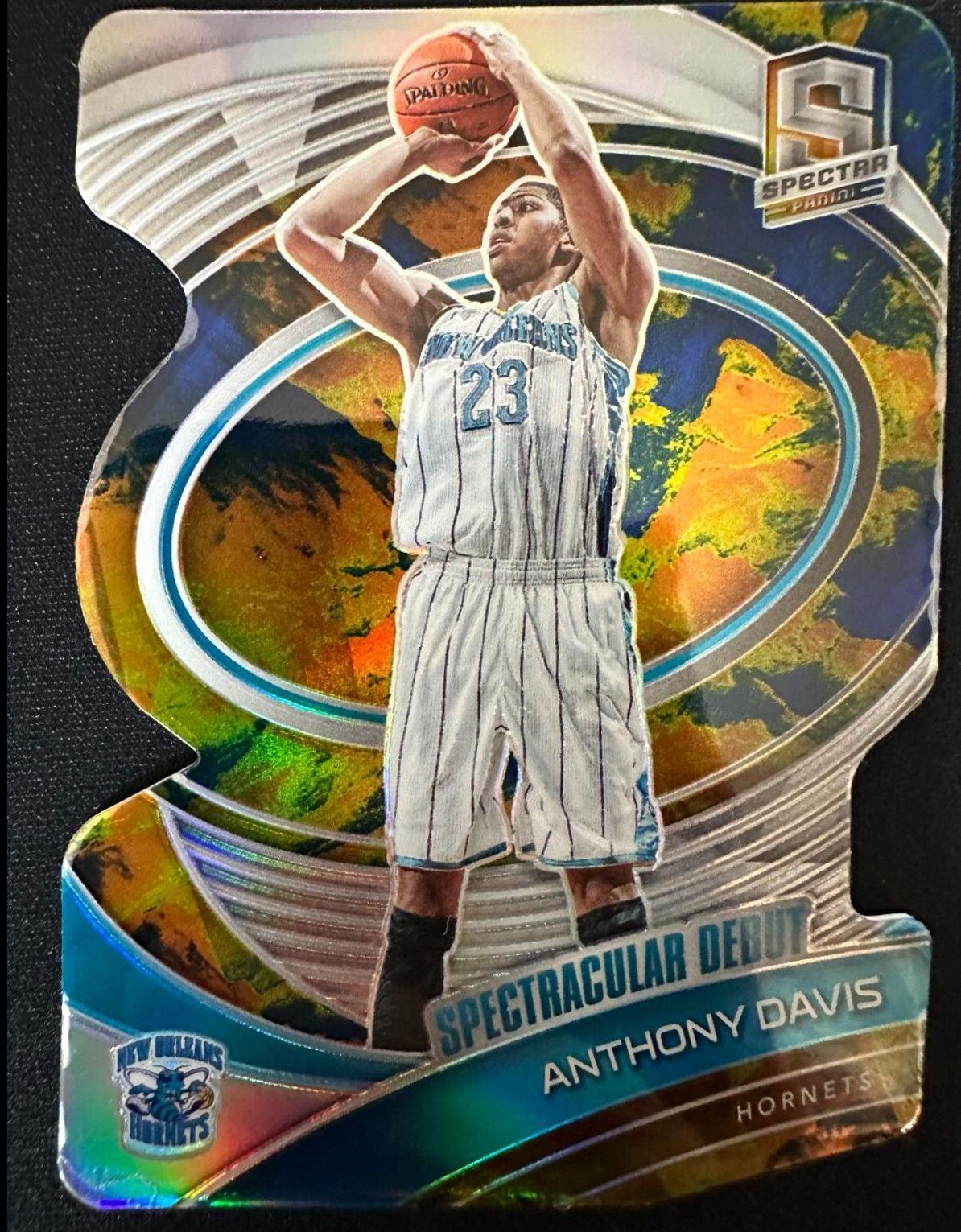 Anthony Davis [Universal Die Cut] #161