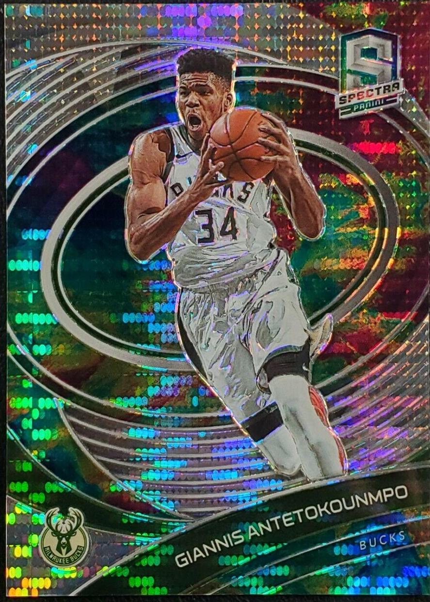 Giannis Antetokounmpo [Celestial] #25