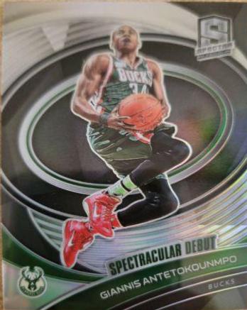 Giannis Antetokounmpo [Silver] #156