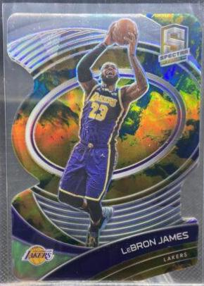 LeBron James [Universal Die Cut] #81