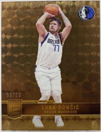 Luka Doncic [Gold] #109