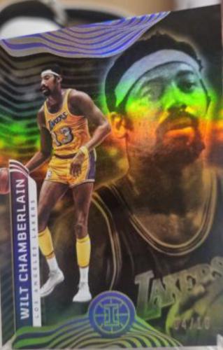 Wilt Chamberlain [Gold] #126