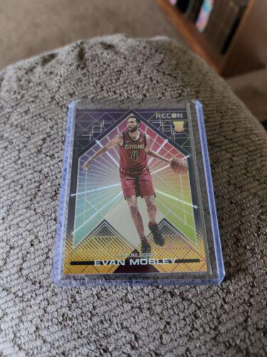 Evan Mobley #212