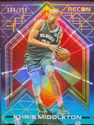 Khris Middleton [Red] #130