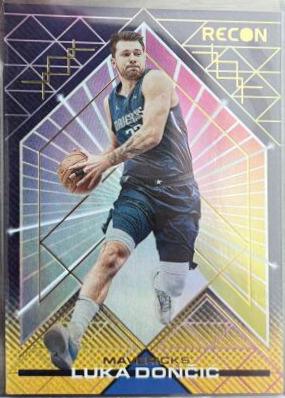 Luka Doncic [Holo] #77
