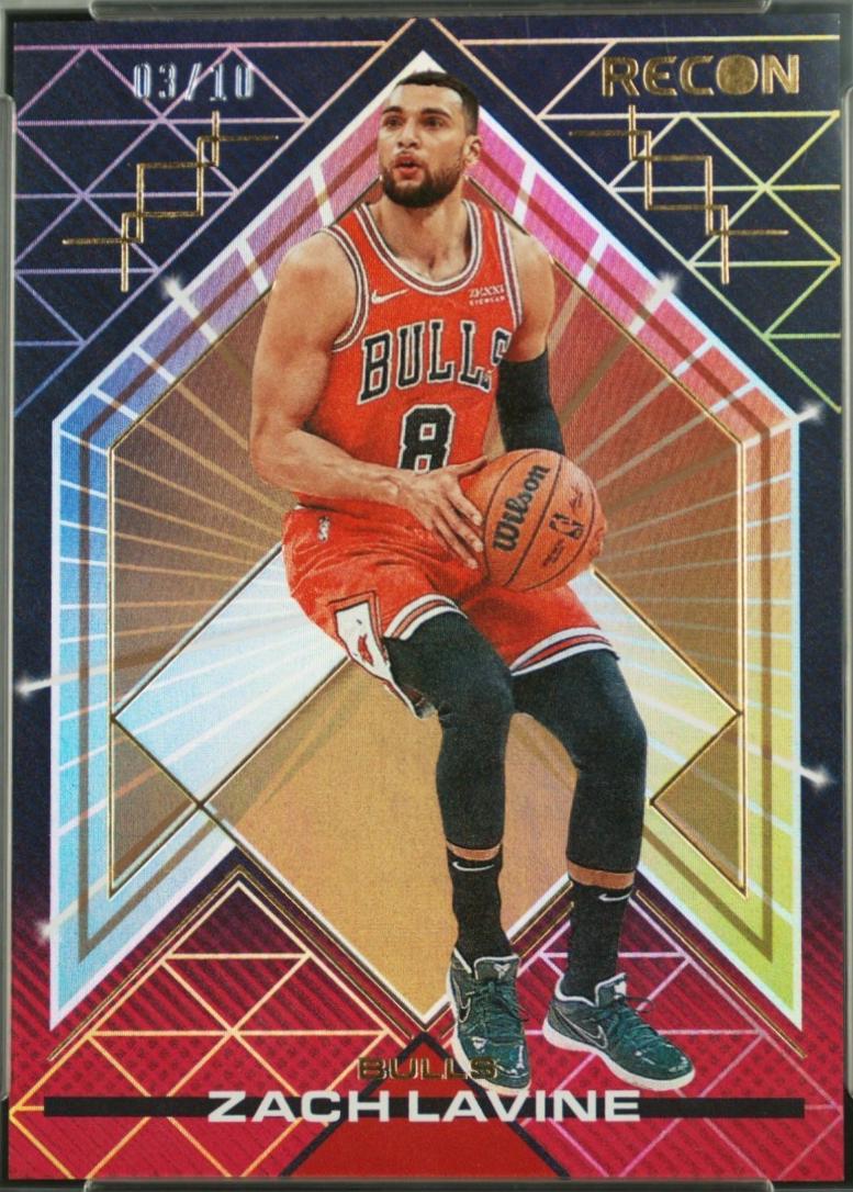 Zach LaVine [Gold] #20