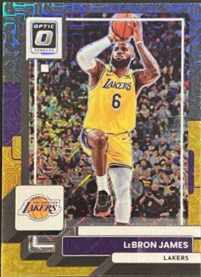 LeBron James [Choice Black Gold] #116