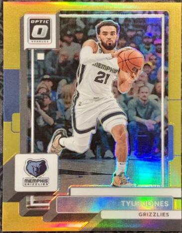 Tyus Jones [Gold] #184