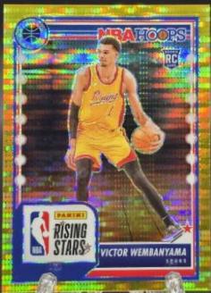 Victor Wembanyama [Pulsar Gold Prizm] #282