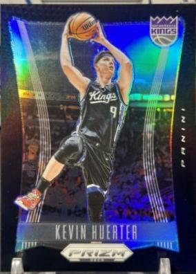 Kevin Huerter [Black] #104