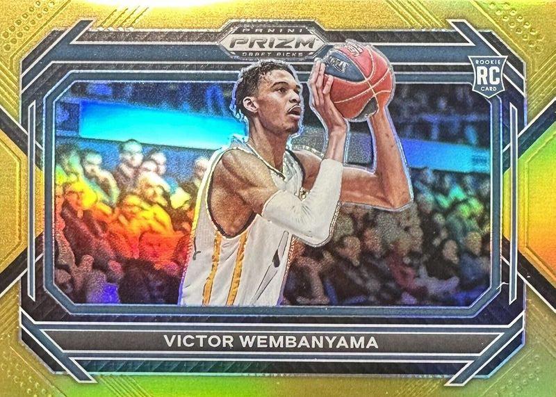 Victor Wembanyama [SP Variation Gold] #2