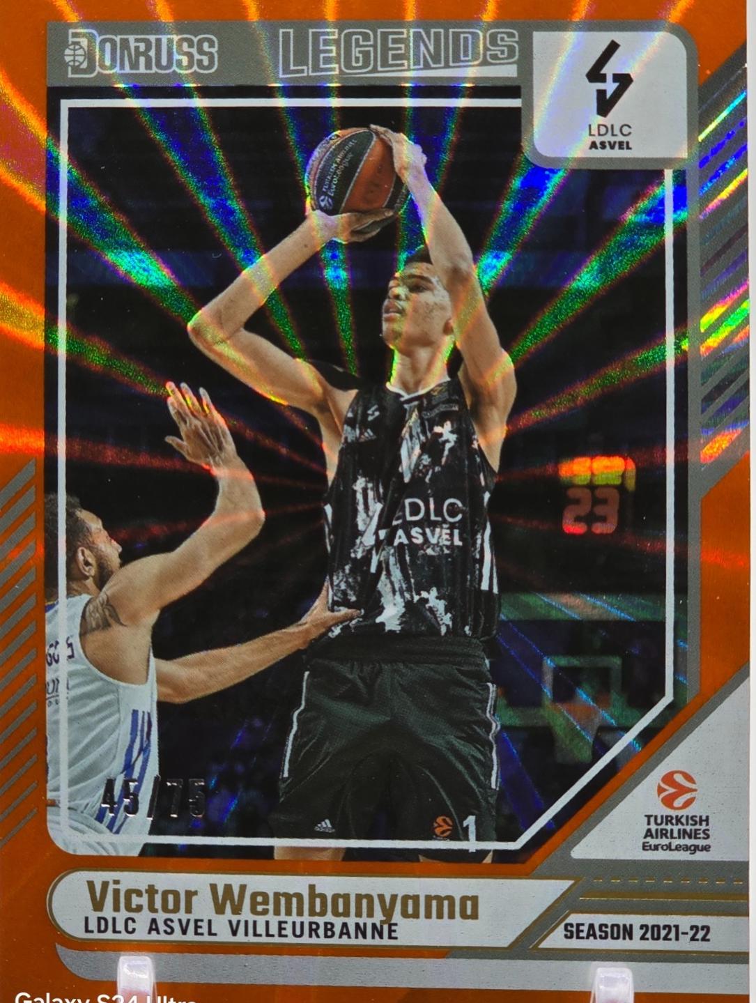Victor Wembanyama [Orange Laser] #161