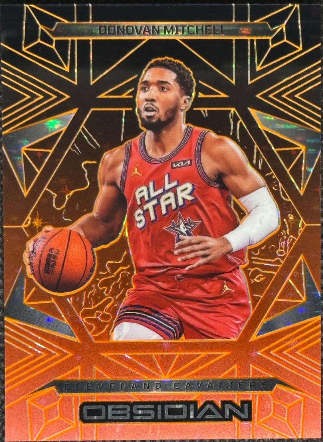Donovan Mitchell [Orange] #198