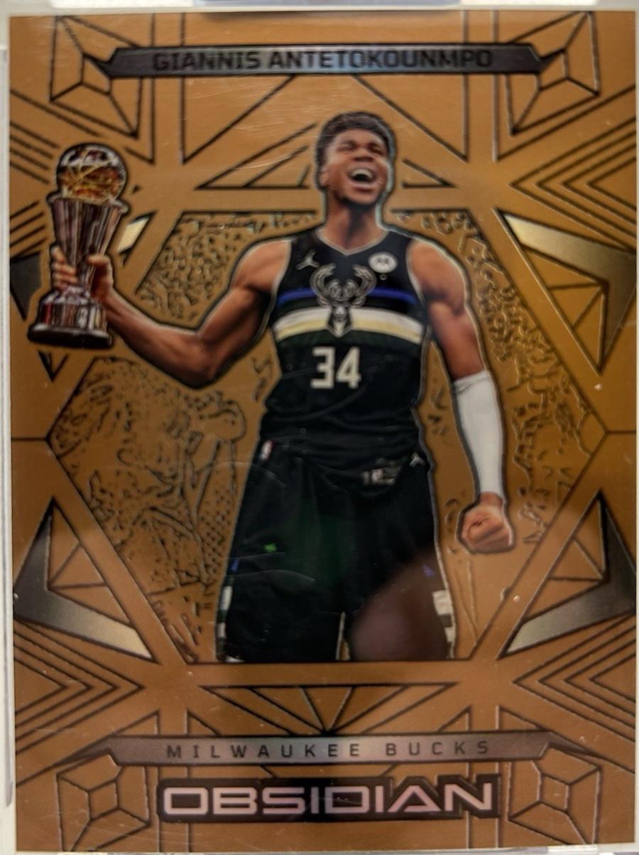 Giannis Antetokounmpo [Bronze] #134