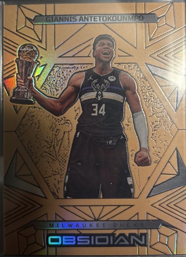 Giannis Antetokounmpo [Bronze] #183