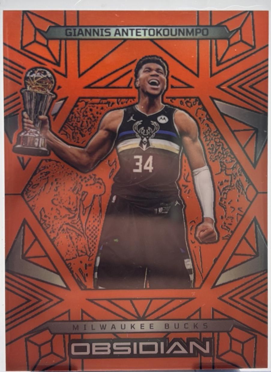Giannis Antetokounmpo [Orange] #183