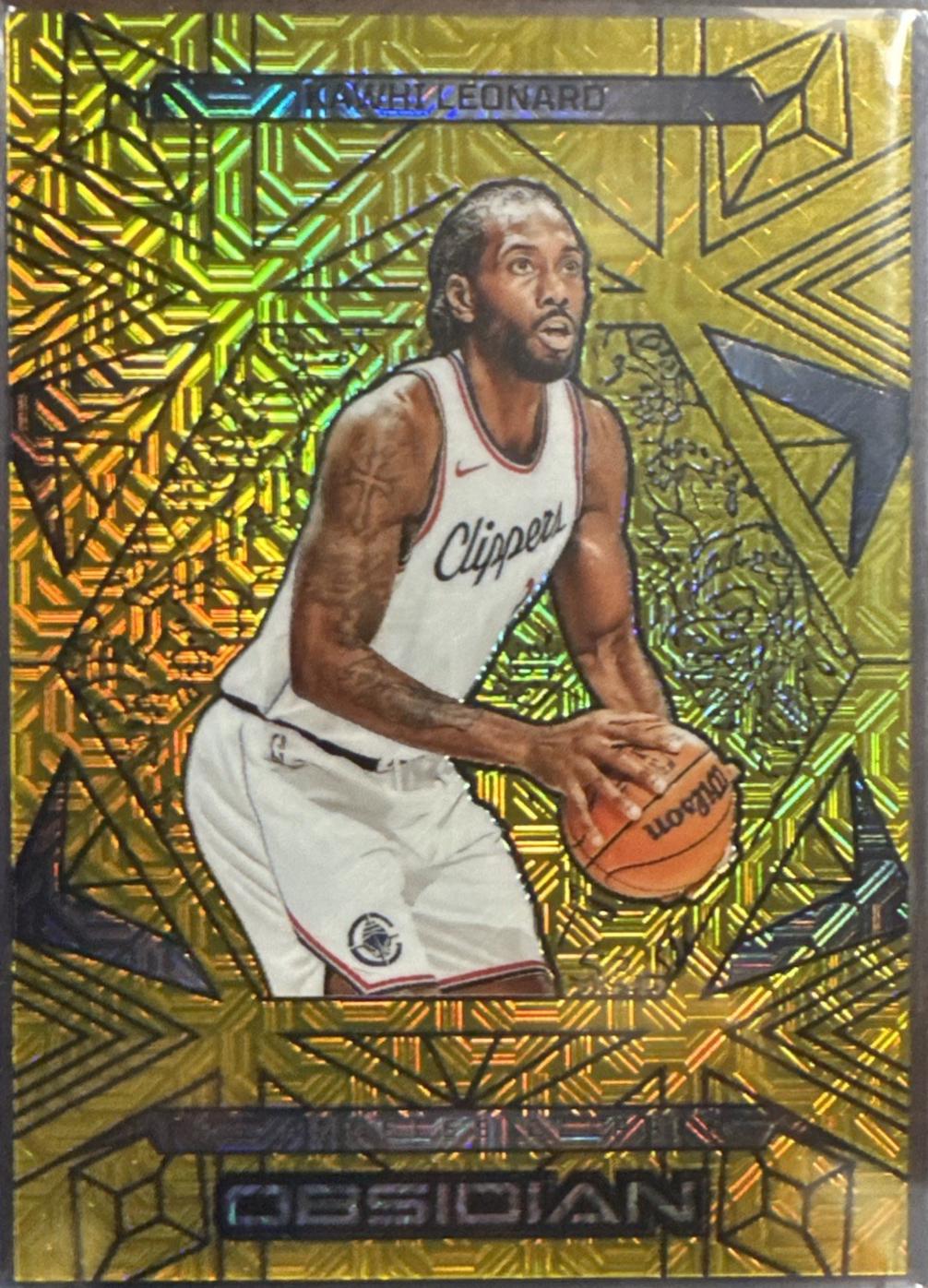 Kawhi Leonard [Gold] #124
