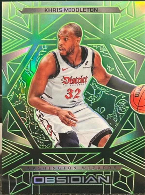Khris Middleton [Green] #116