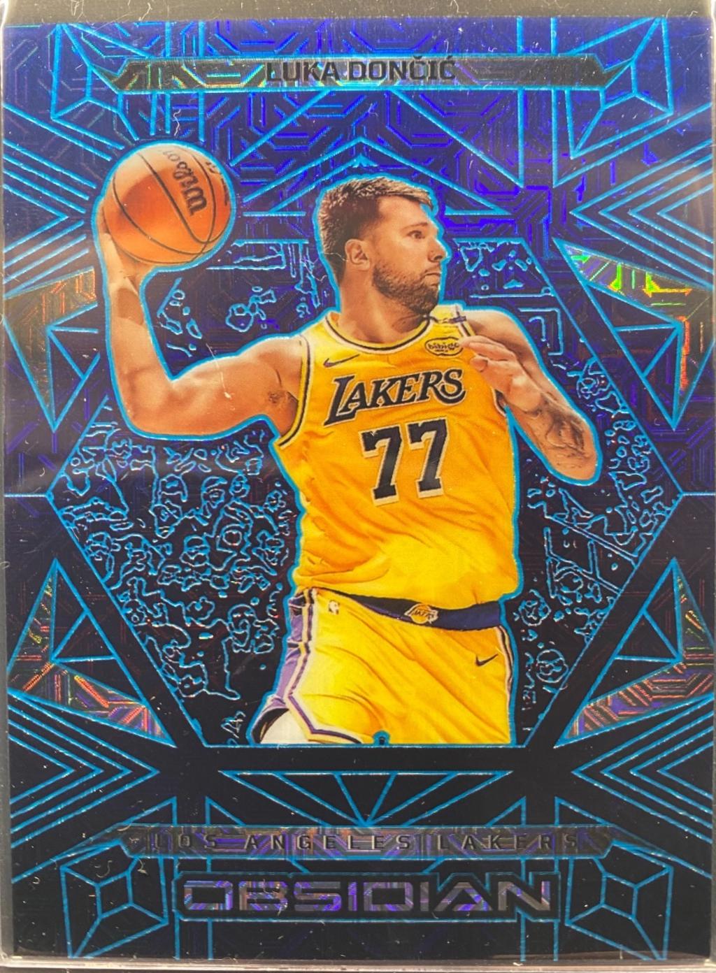 Luka Doncic [Deep Sea Mojo] #85