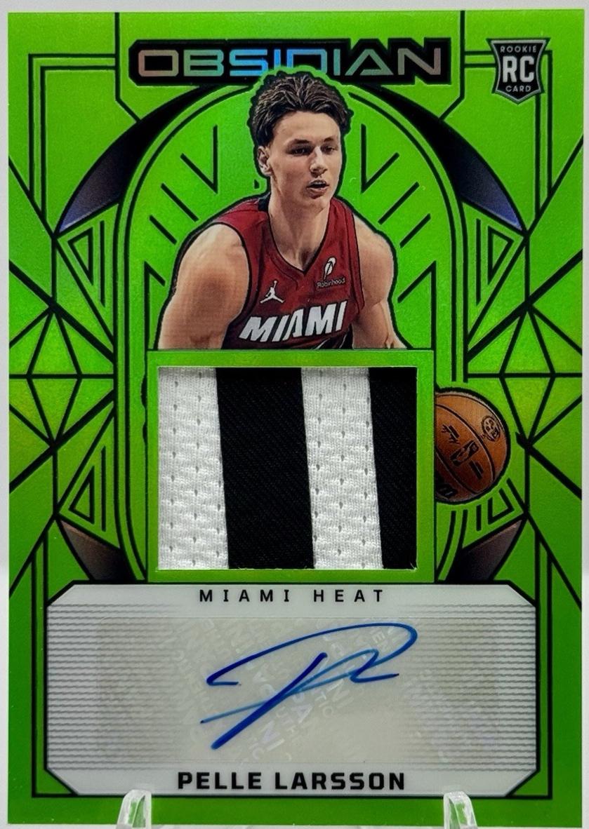 Pelle Larsson [Green Autograph] #208
