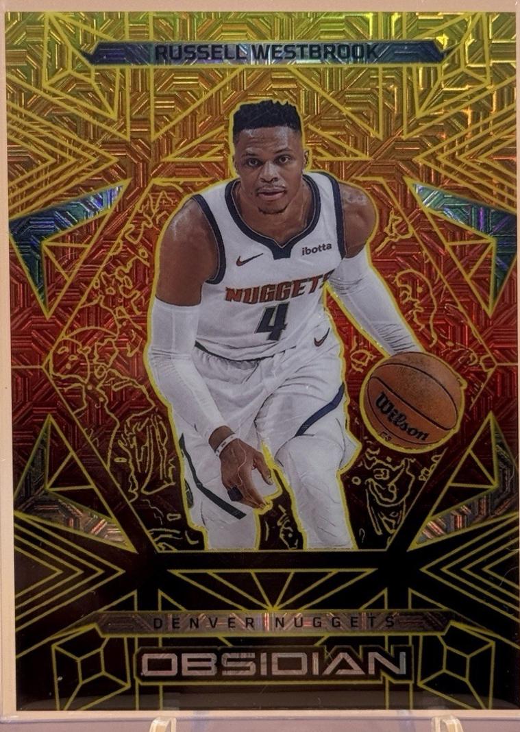 Russell Westbrook [Gold] #11
