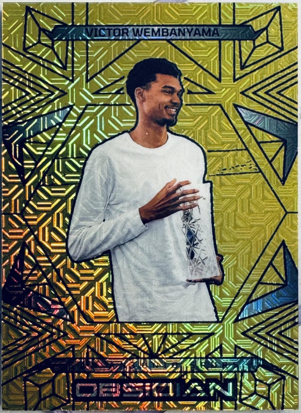 Victor Wembanyama [Gold] #191