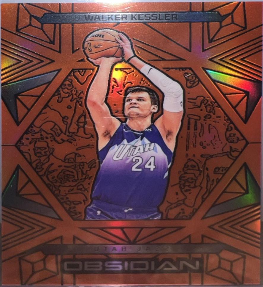 Walker Kessler [Orange] #128