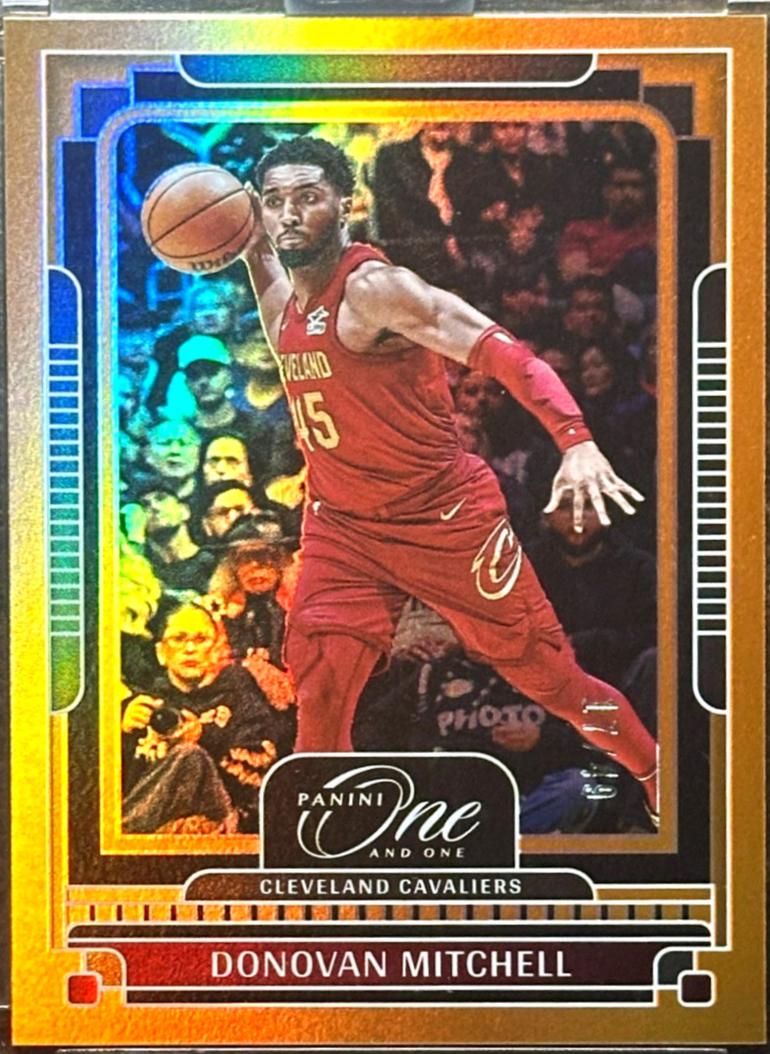 Donovan Mitchell [Orange] #24