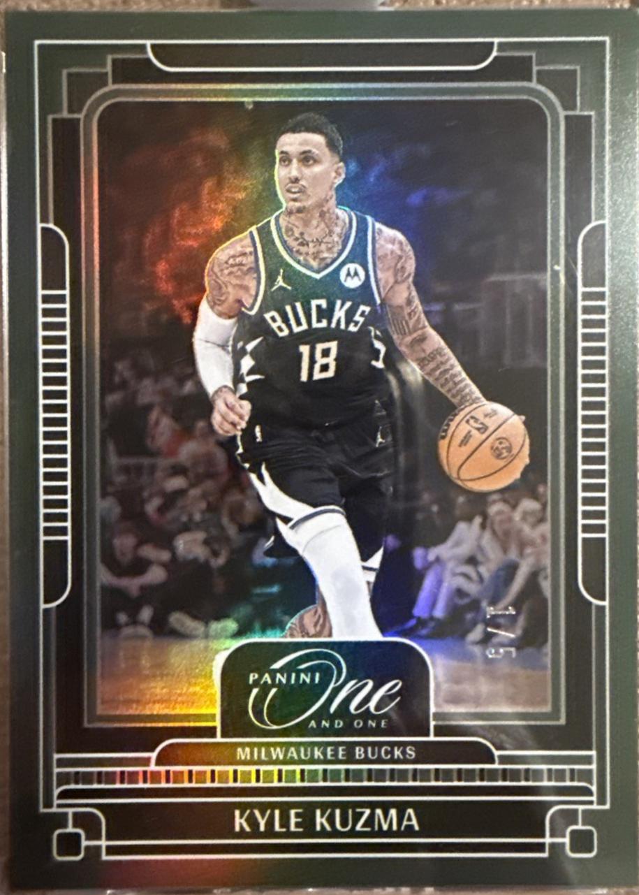 Kyle Kuzma [Green] #21