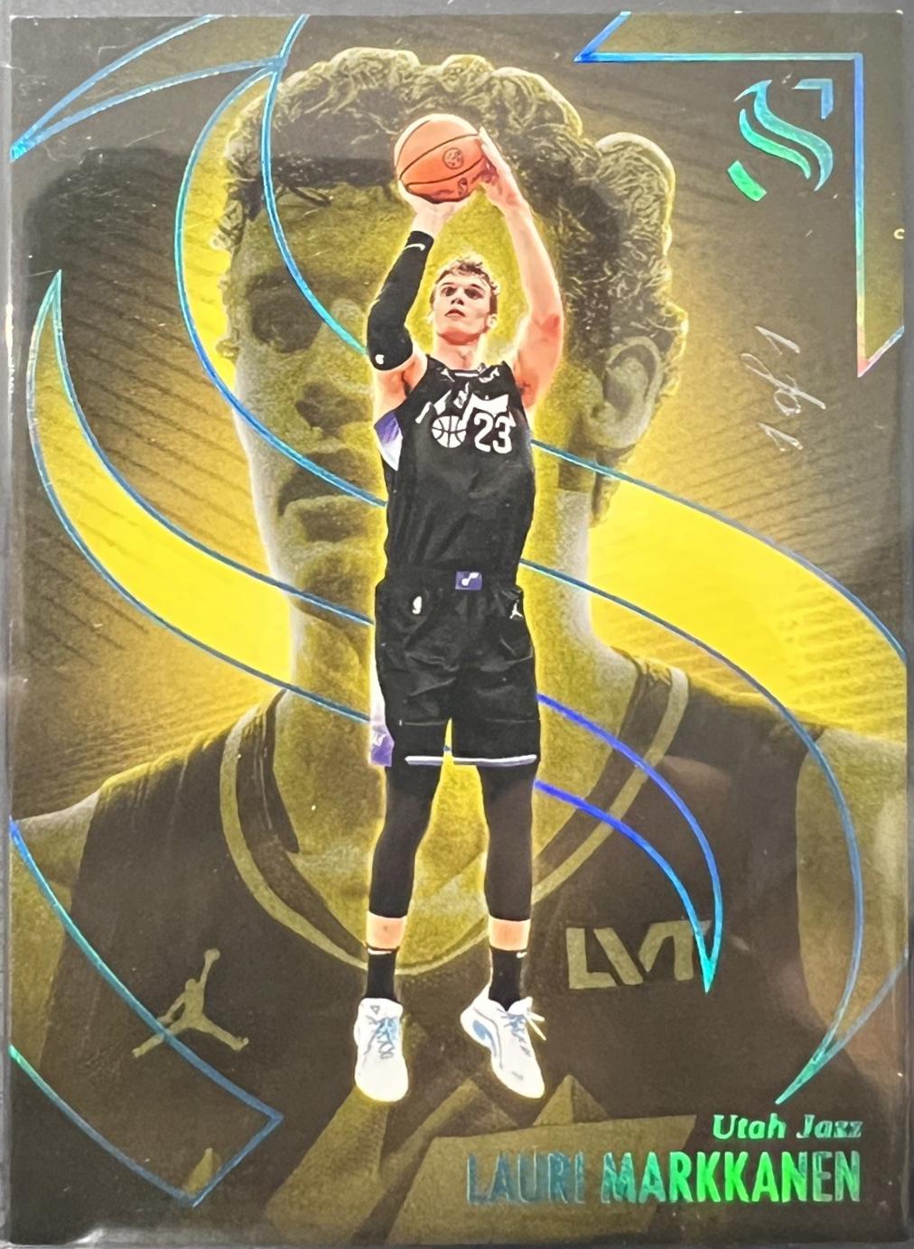 Lauri Markkanen [Black] #5