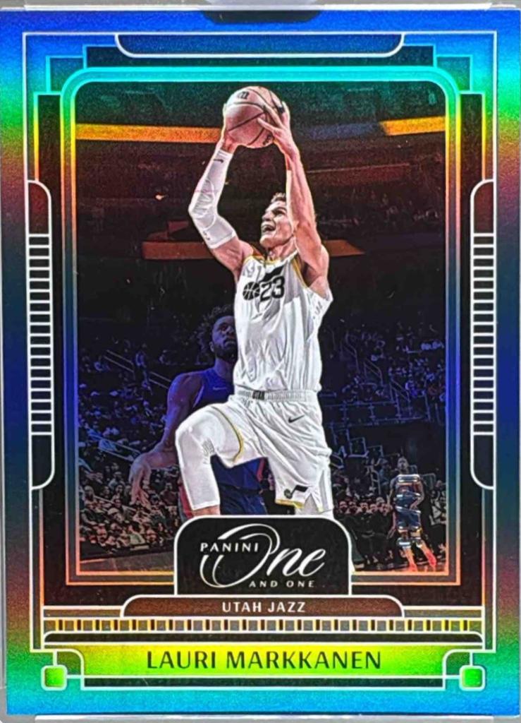 Lauri Markkanen [Blue] #5