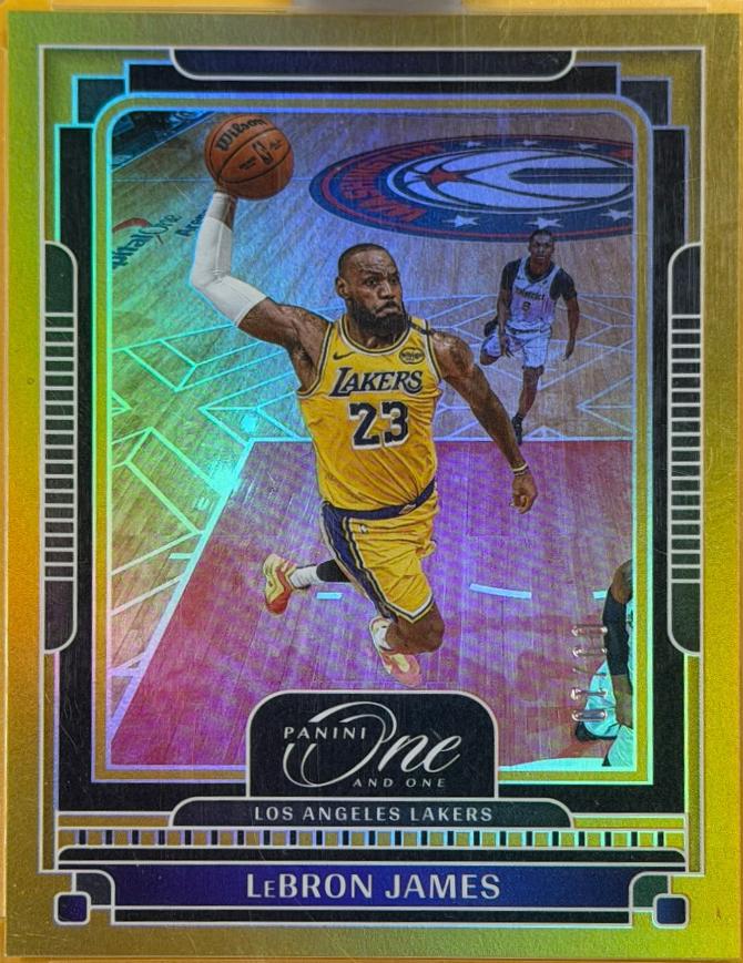 LeBron James [Gold] #4